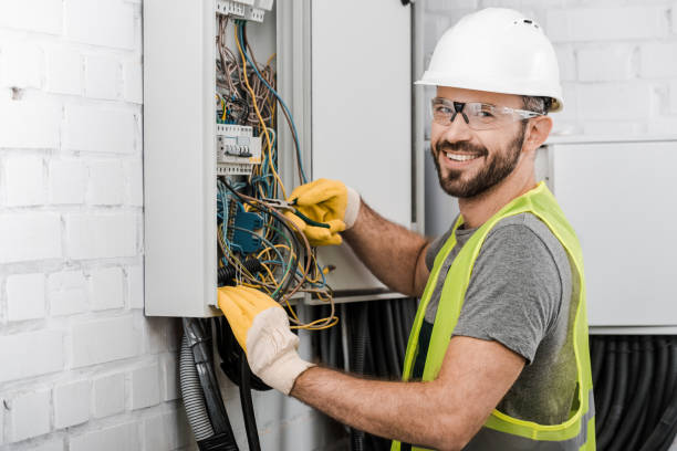 Best Affordable Emergency Electrician  in Mapleton, ND